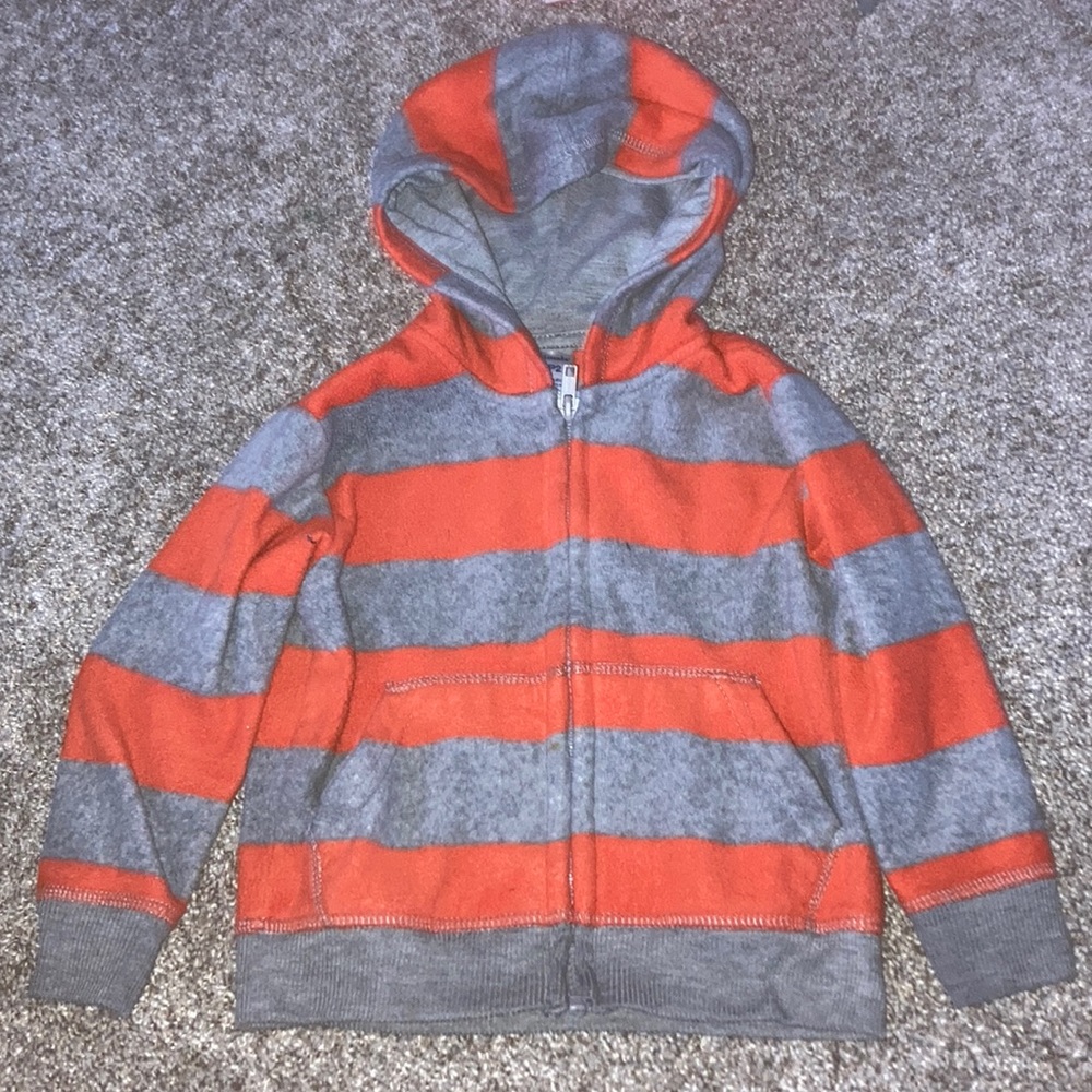toddlers zip up sweatshirt 2t